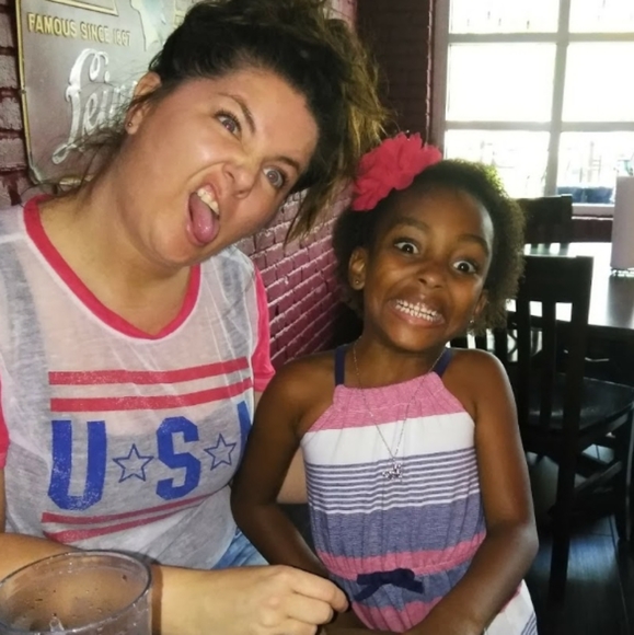 Meet your Posher, Sasha - Picture 4 of 6